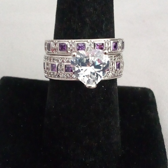 Super cute set of topaz and amethyst friend ship rings Size 6.5 - Picture 6 of 6